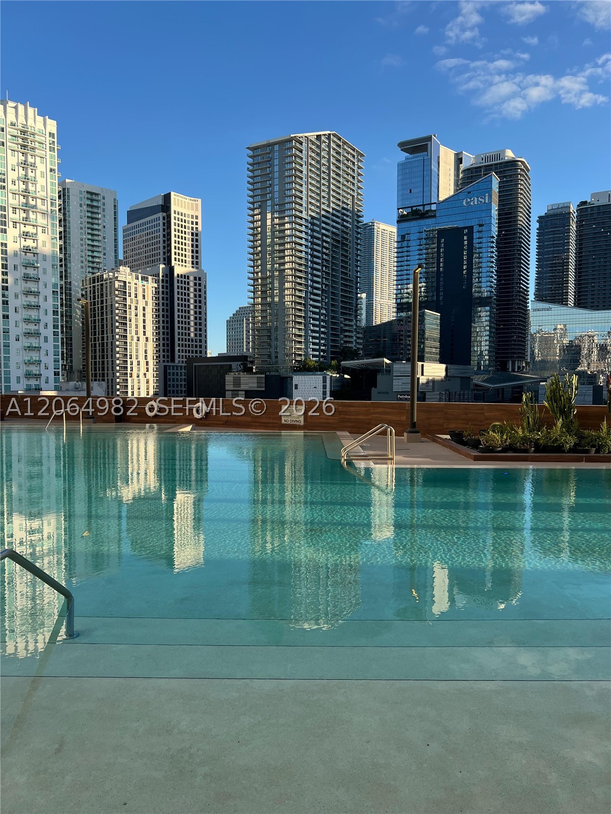 350 S Miami Ave #2714, Miami FL 33130