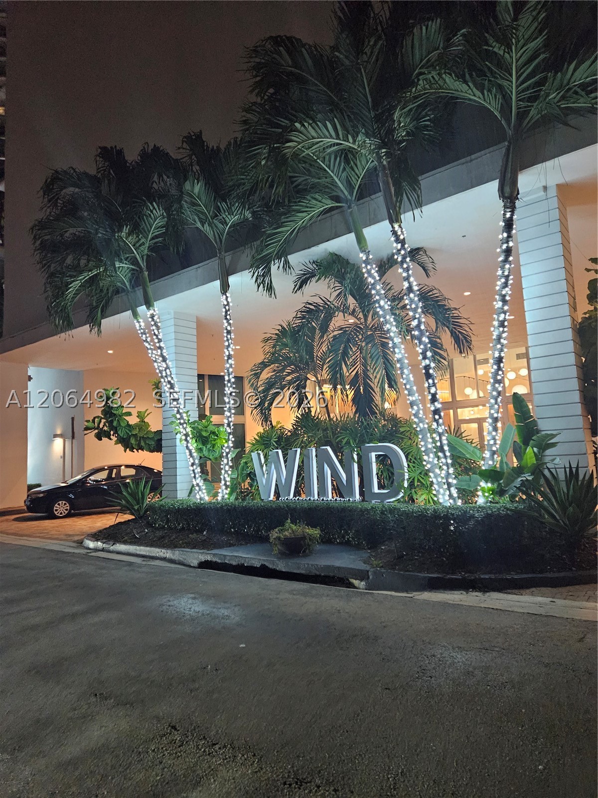 350 S Miami Ave #2714, Miami FL 33130