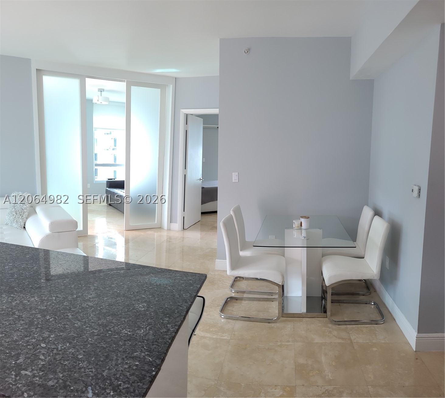 350 S Miami Ave #2714, Miami FL 33130