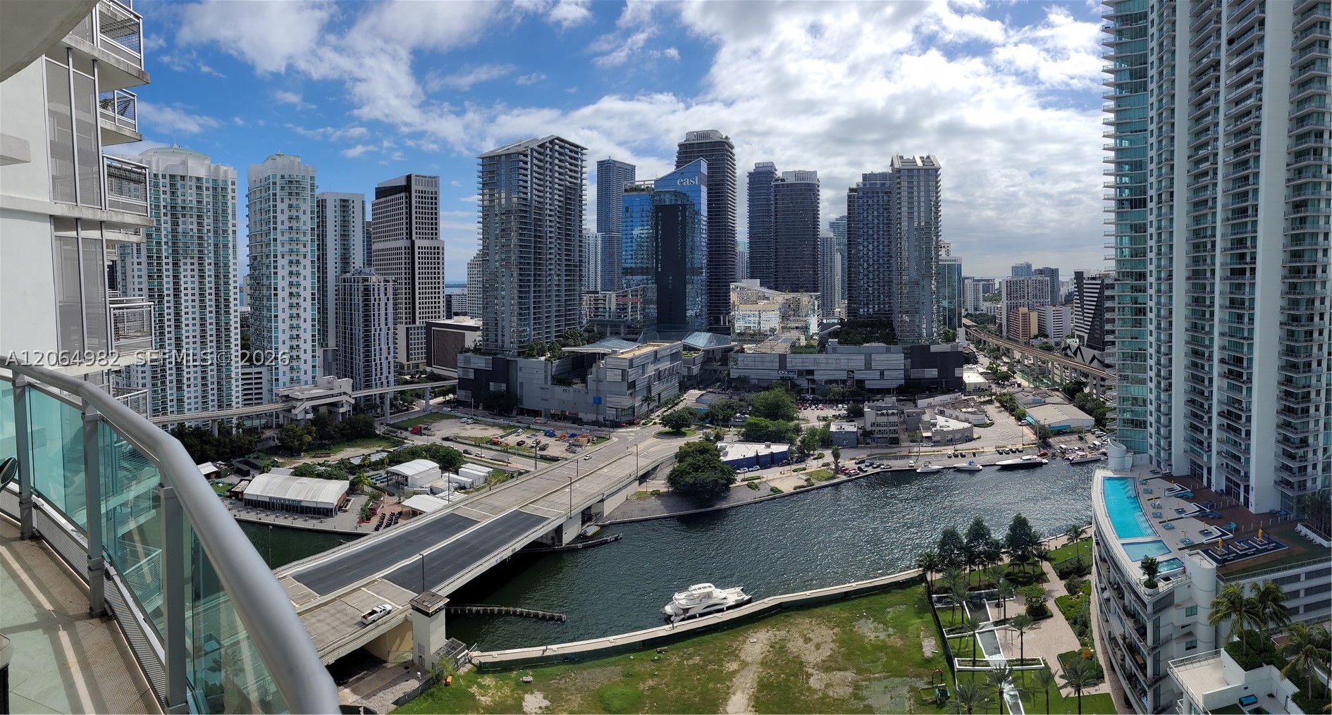 350 S Miami Ave #2714, Miami FL 33130