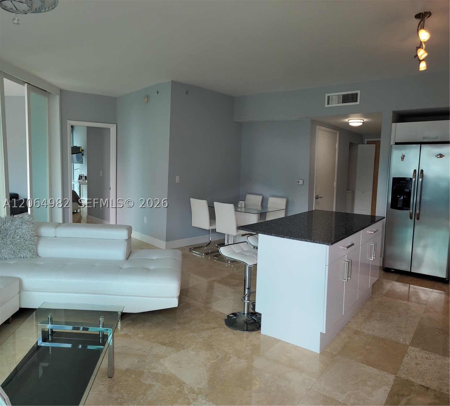 350 S Miami Ave #2714, Miami FL 33130