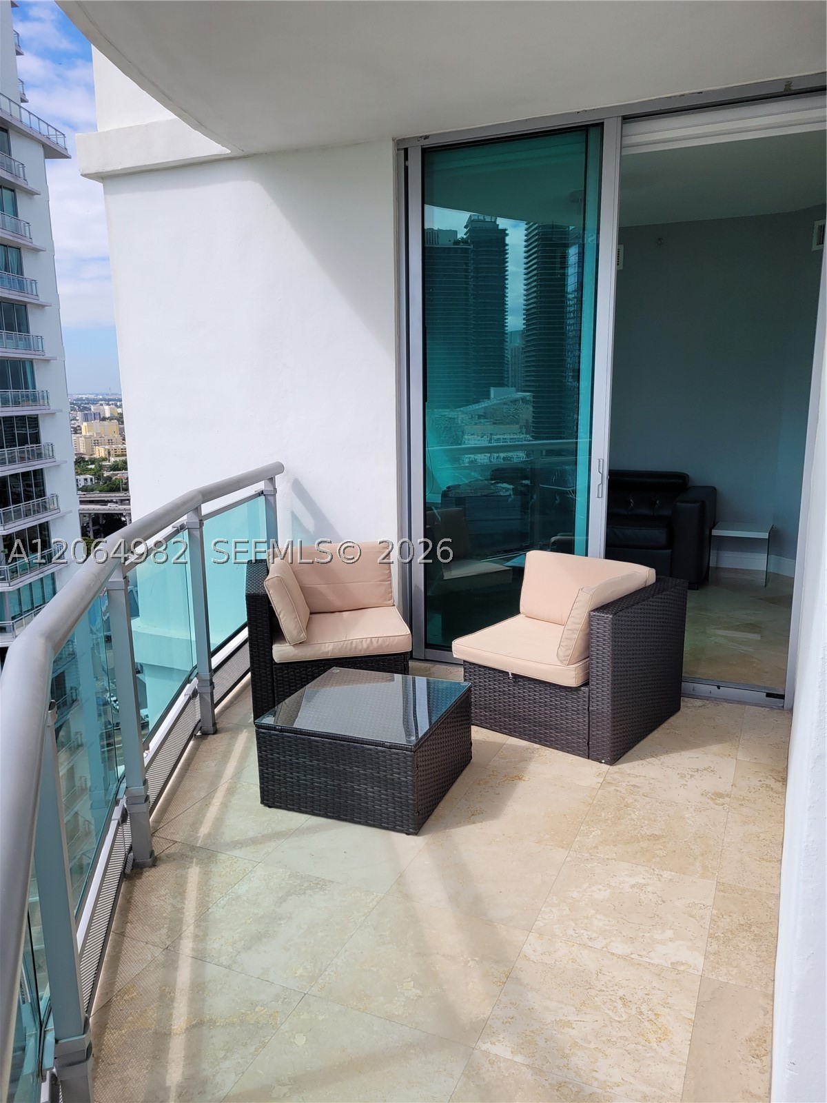 350 S Miami Ave #2714, Miami FL 33130