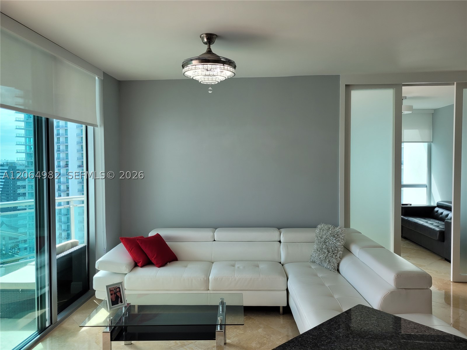 350 S Miami Ave #2714, Miami FL 33130
