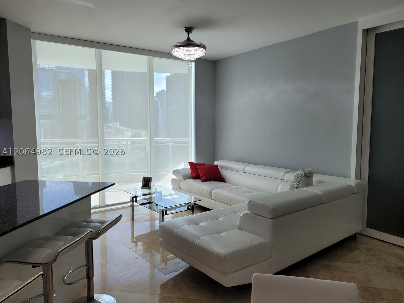 350 S Miami Ave #2714, Miami FL 33130