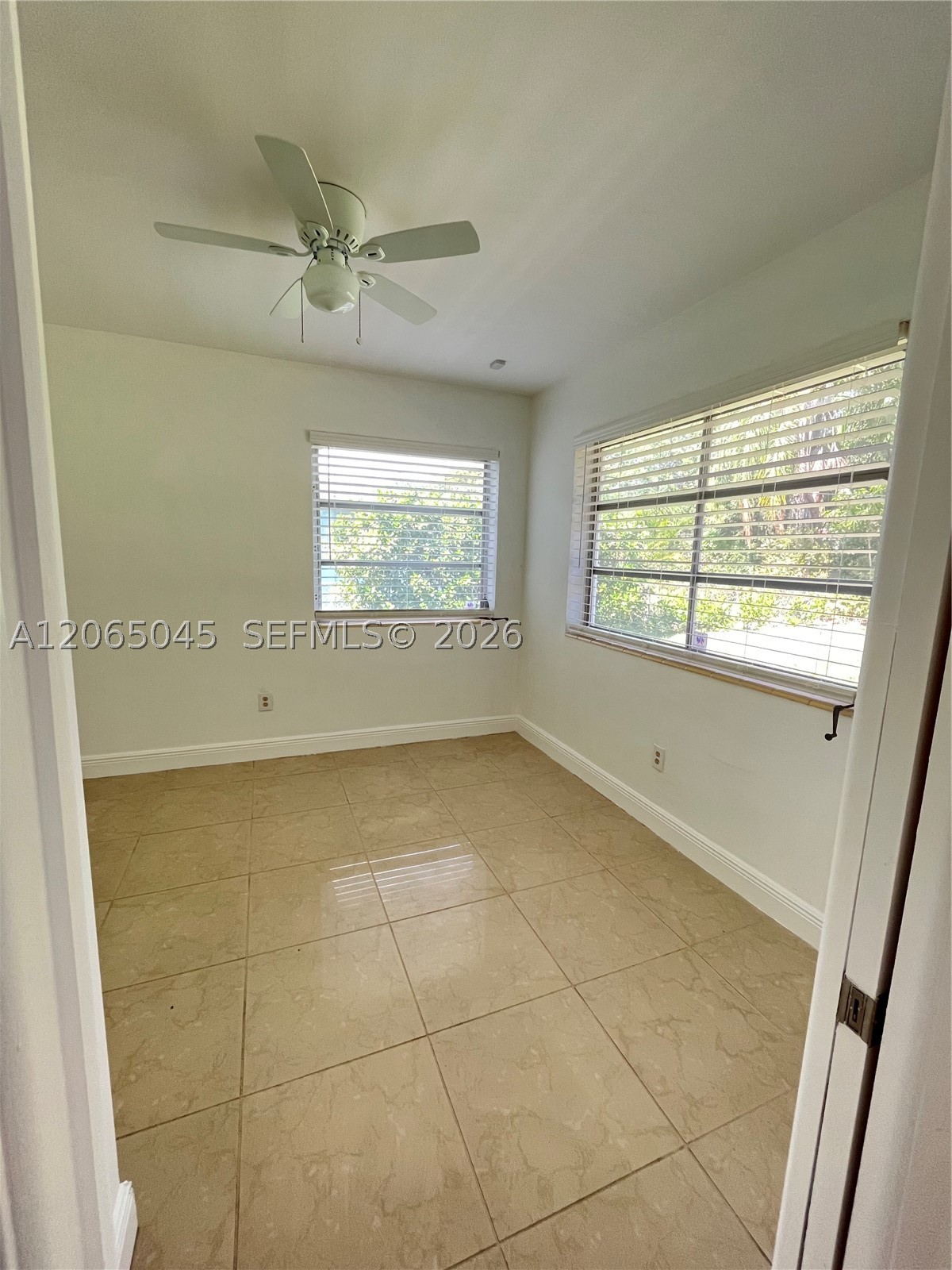 33 NW 87th St, El Portal FL 33150