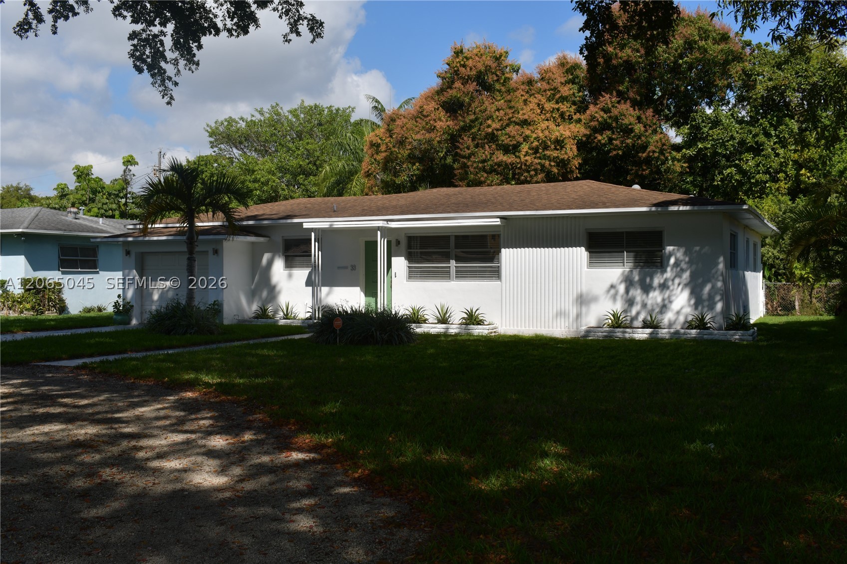 33 NW 87th St, El Portal FL 33150