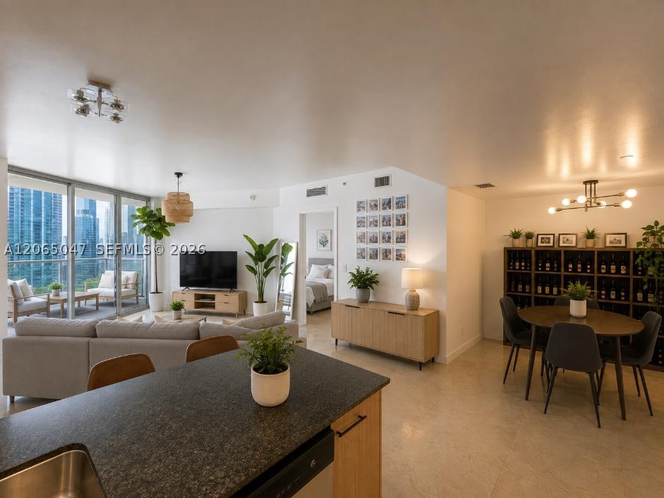 350 S Miami Ave #2904, Miami FL 33130