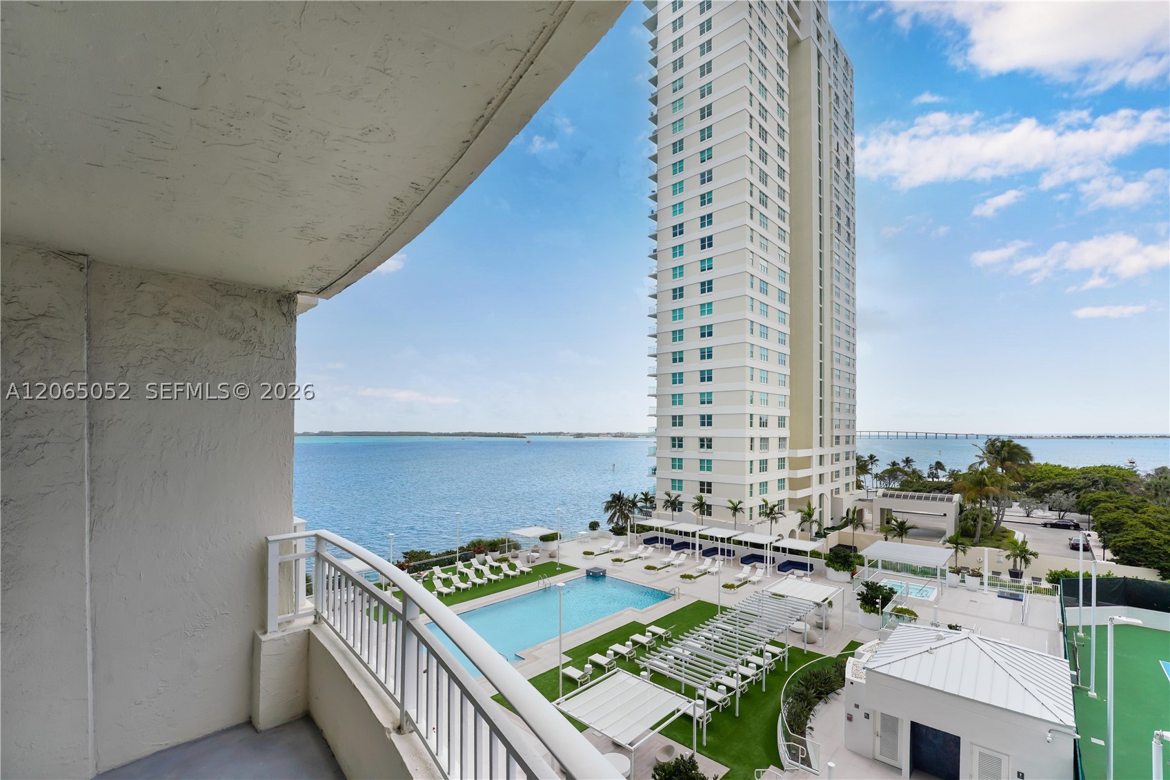 770 Claughton Island Dr #808, Miami FL 33131