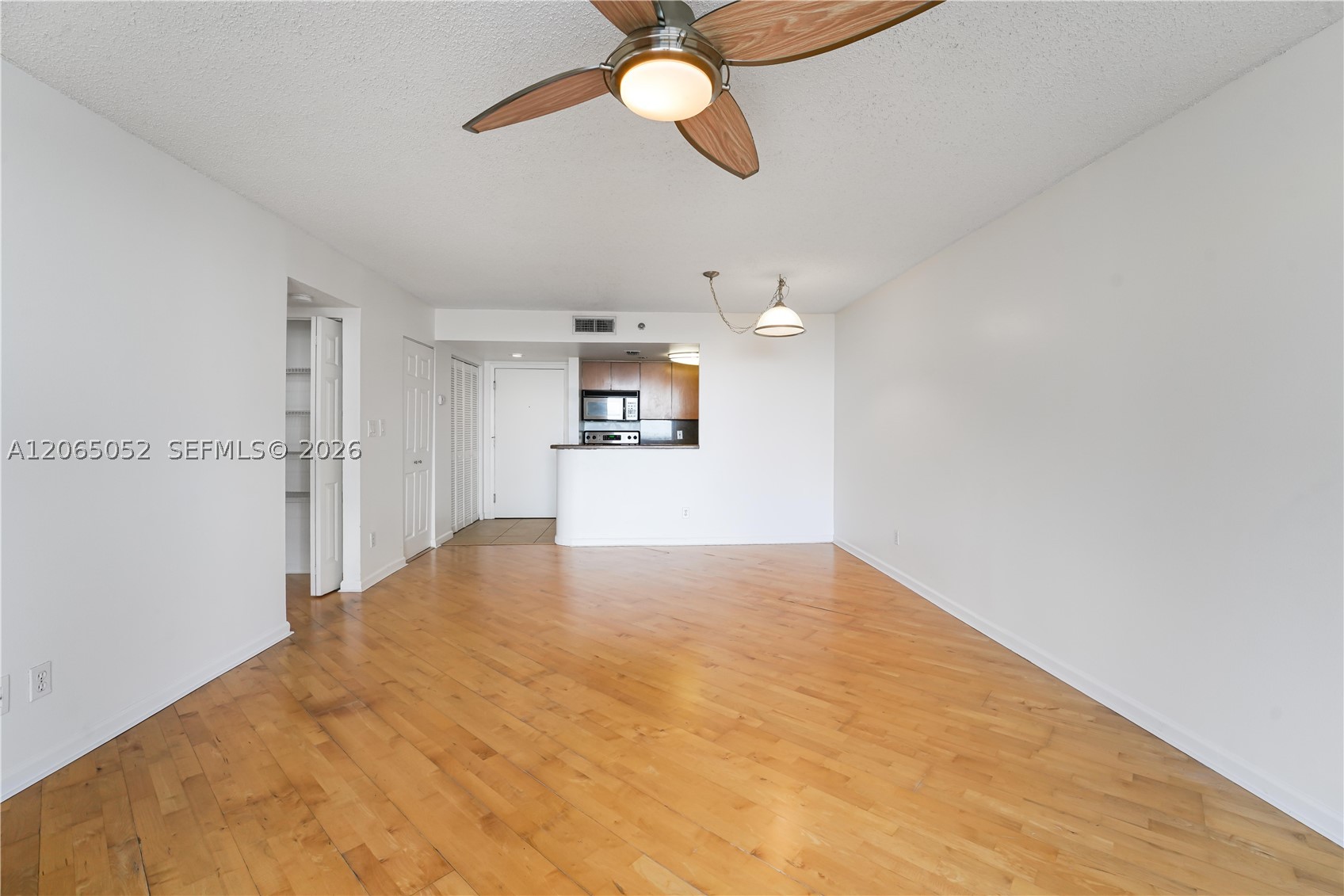 770 Claughton Island Dr #808, Miami FL 33131