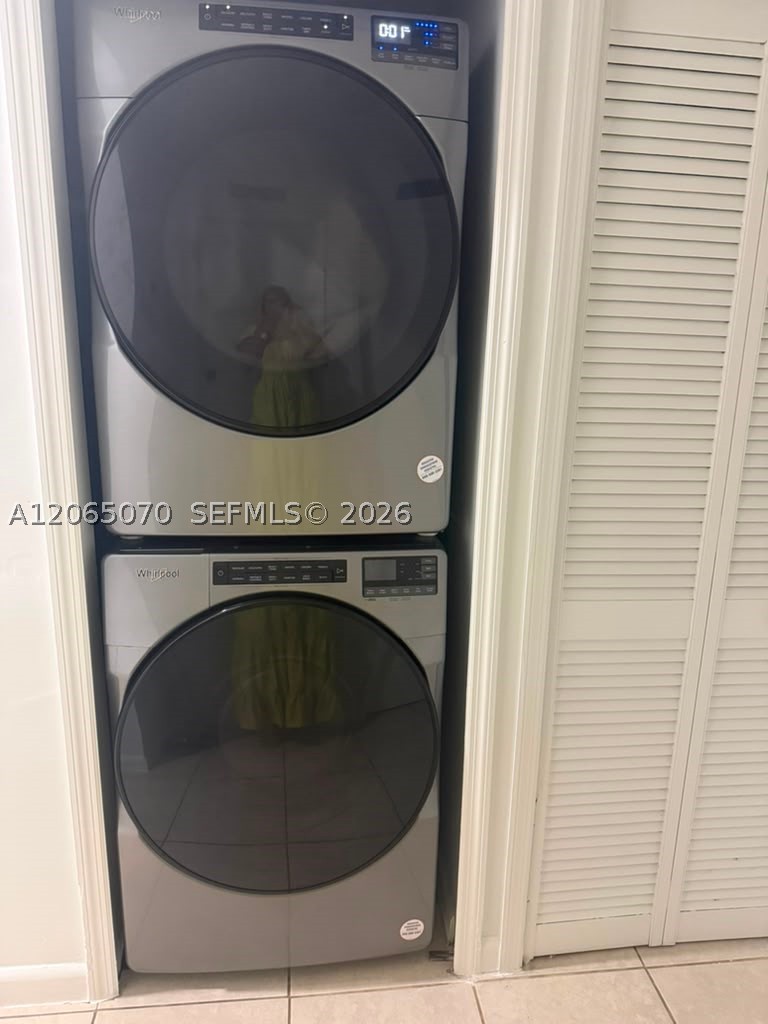 945 NE 33rd Ter #201, Homestead FL 33033