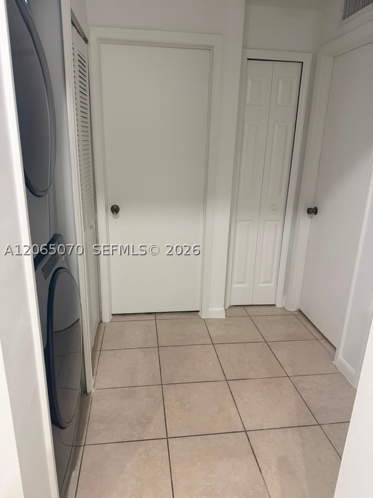 945 NE 33rd Ter #201, Homestead FL 33033