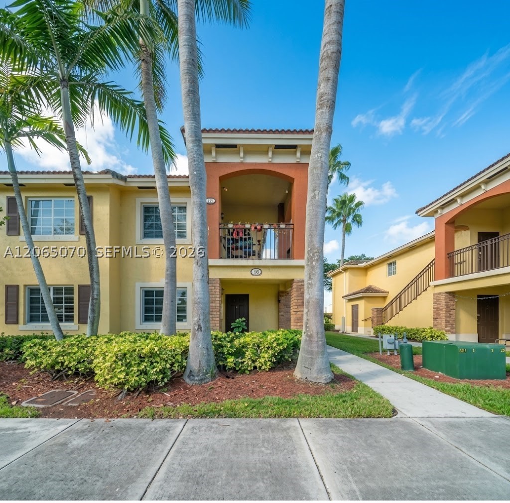 945 NE 33rd Ter #201, Homestead FL 33033