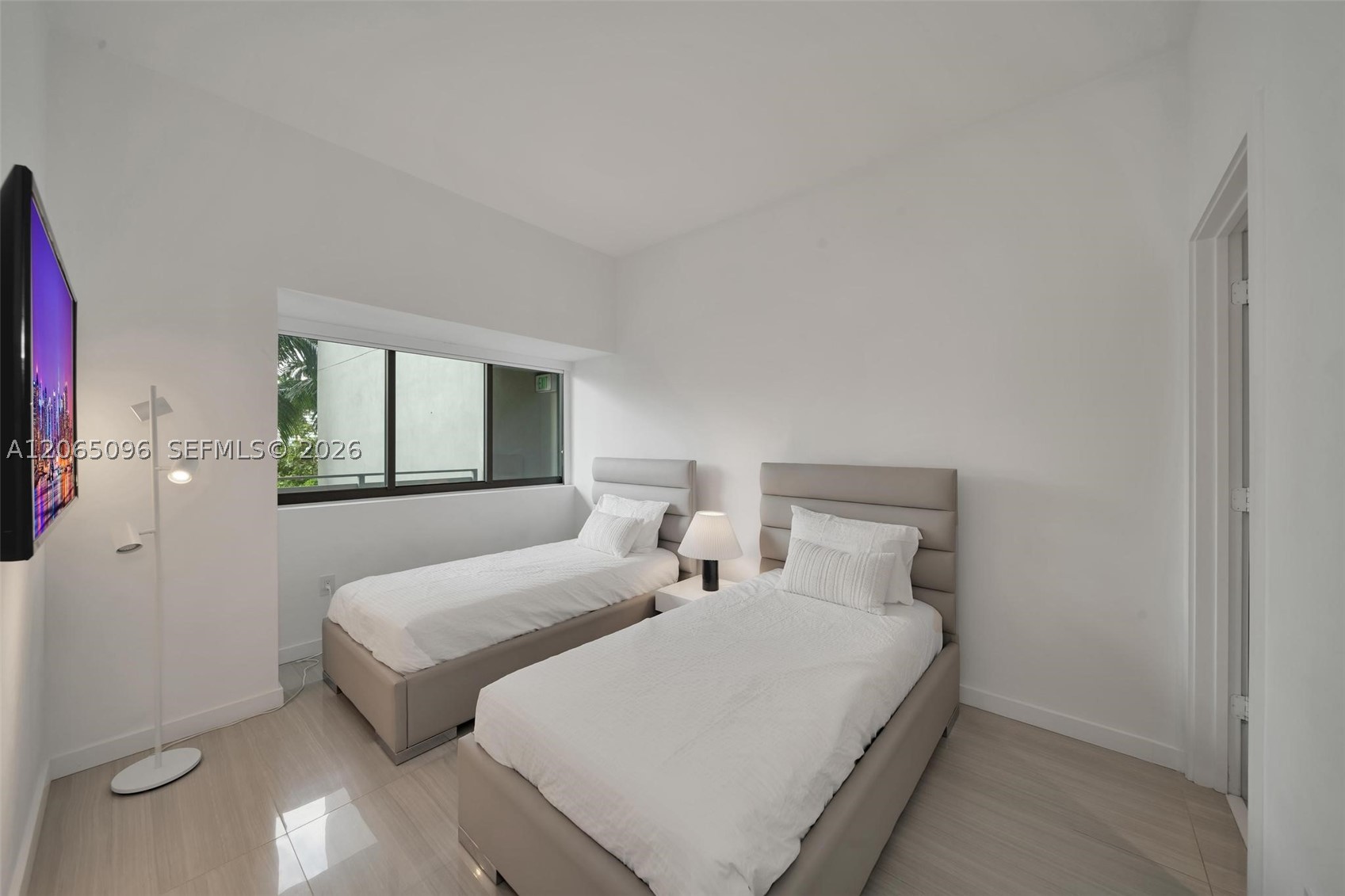 480 NE 31st St #605, Miami FL 33137