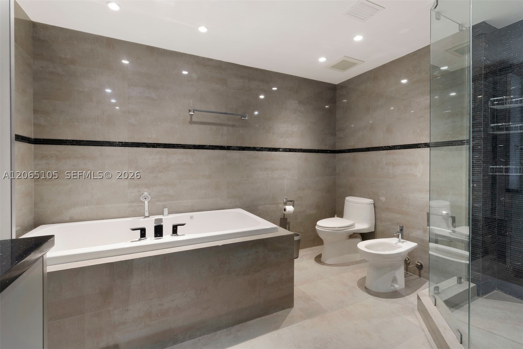 19216 Fisher Island Dr #19216, Miami Beach FL 33109