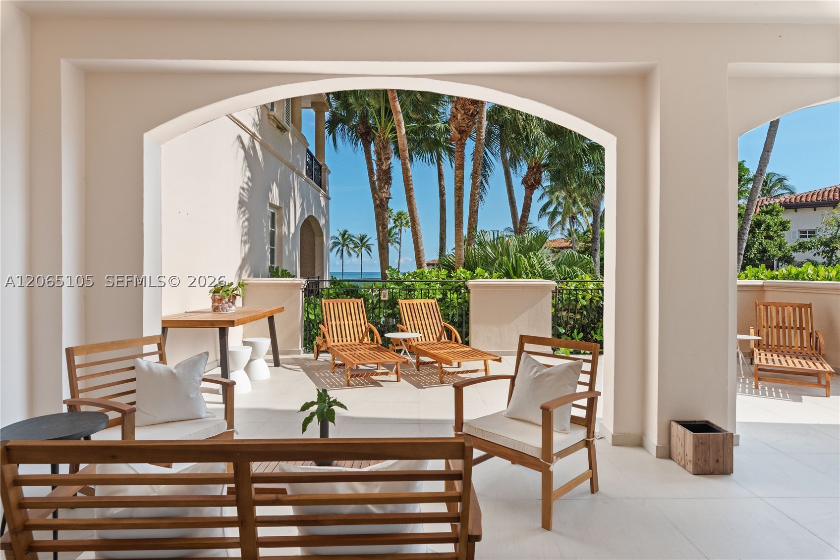 19216 Fisher Island Dr #19216, Miami Beach FL 33109