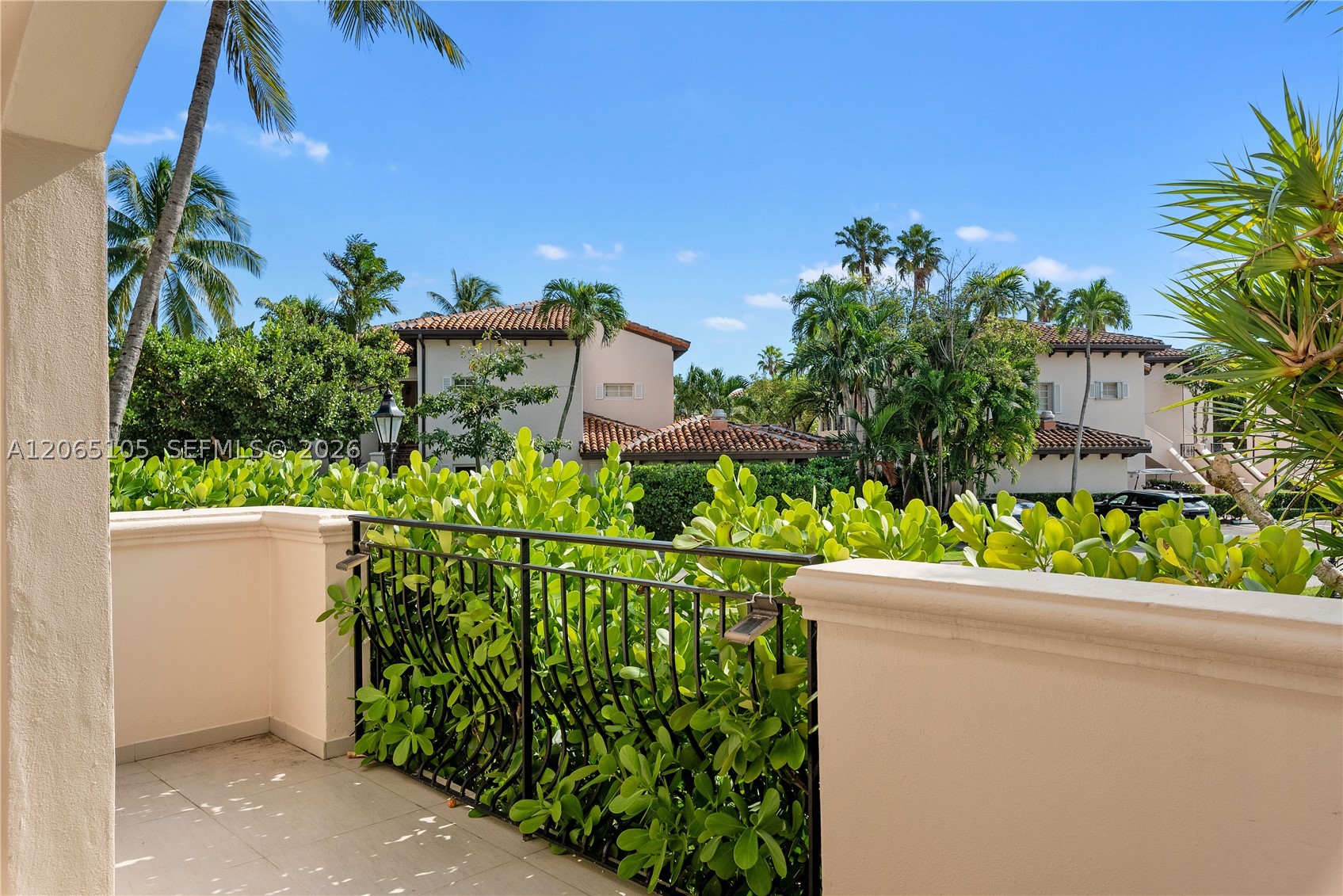 19216 Fisher Island Dr #19216, Miami Beach FL 33109