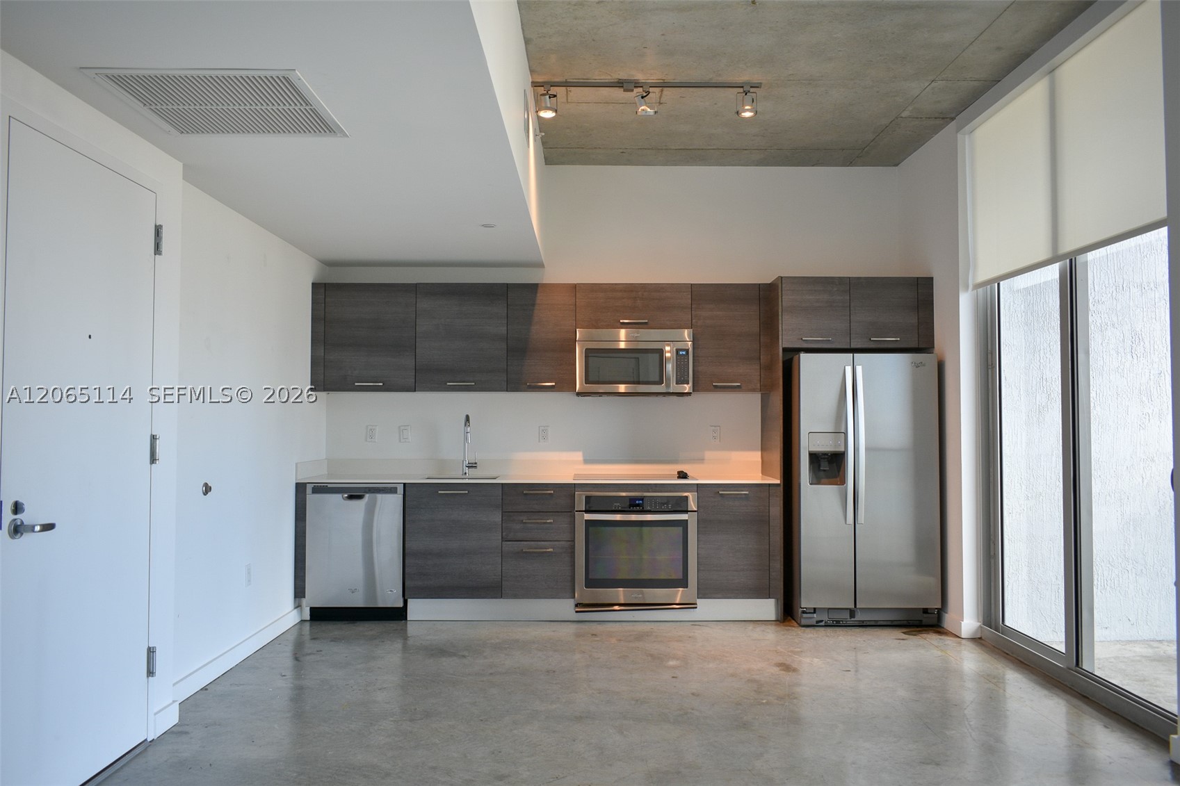 151 SE 1st St #2808, Miami FL 33131