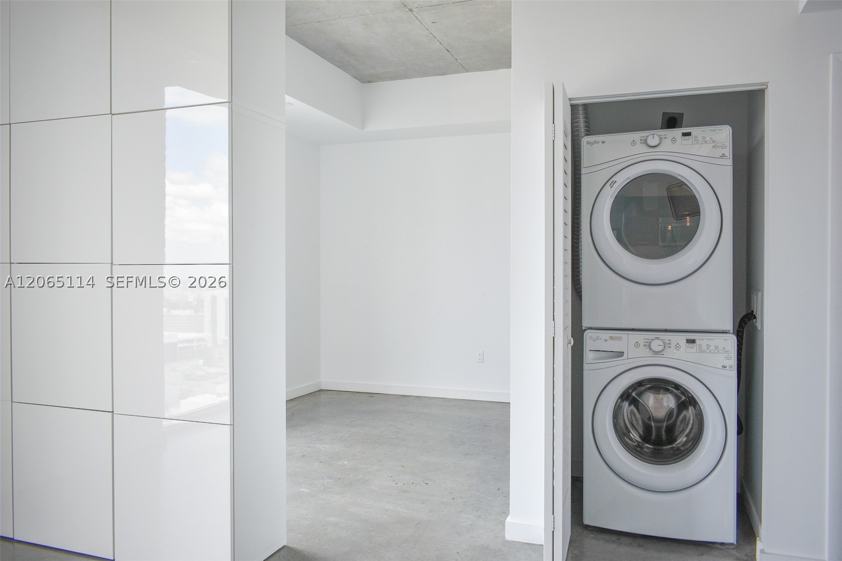 151 SE 1st St #2808, Miami FL 33131
