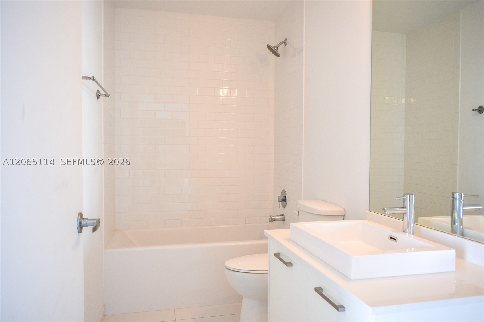 151 SE 1st St #2808, Miami FL 33131