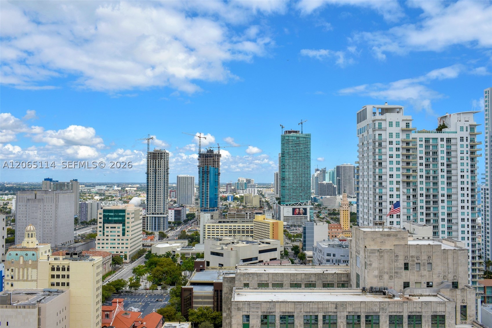 151 SE 1st St #2808, Miami FL 33131