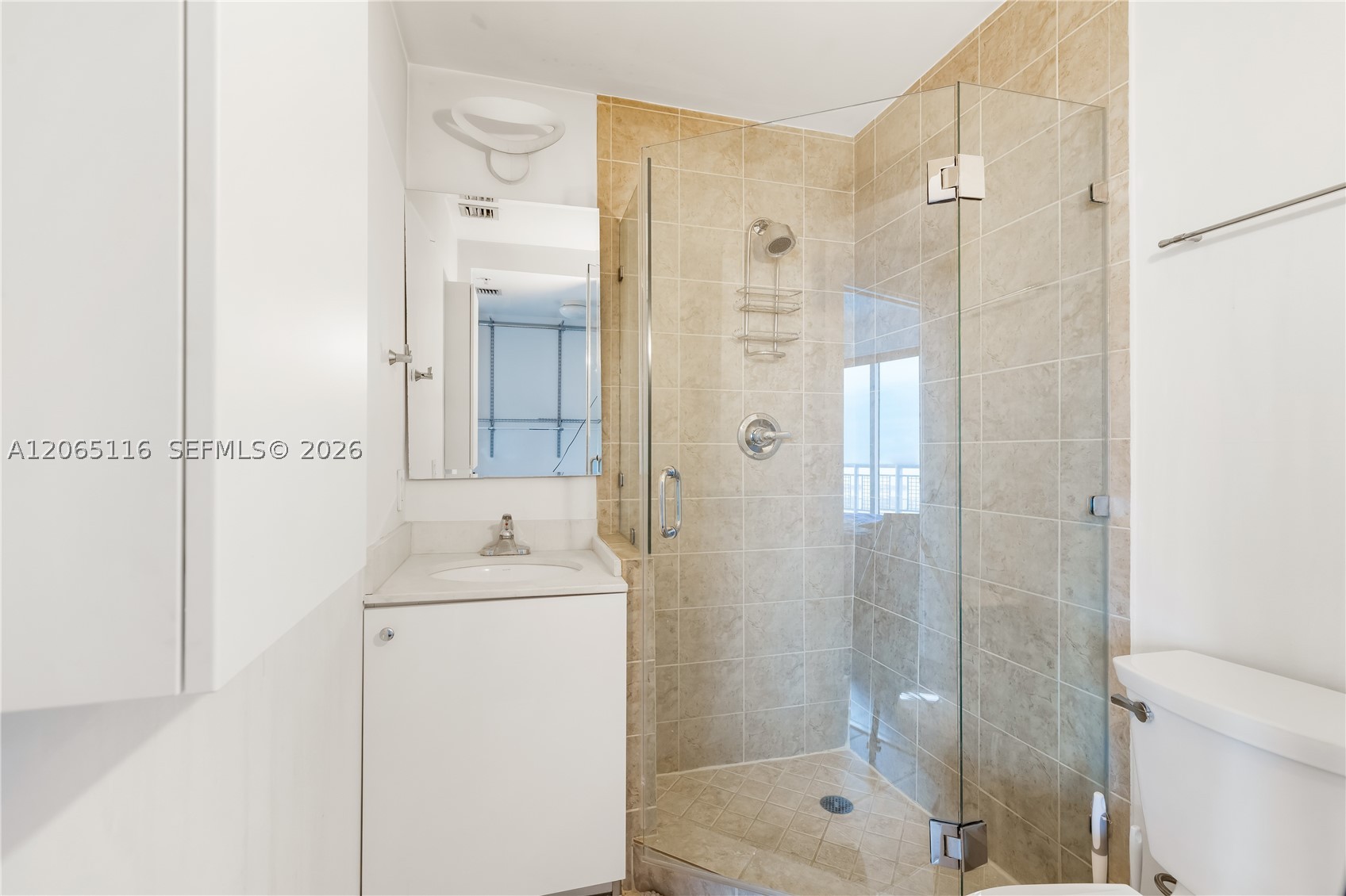 60 SW 13th St #4001, Miami FL 33130
