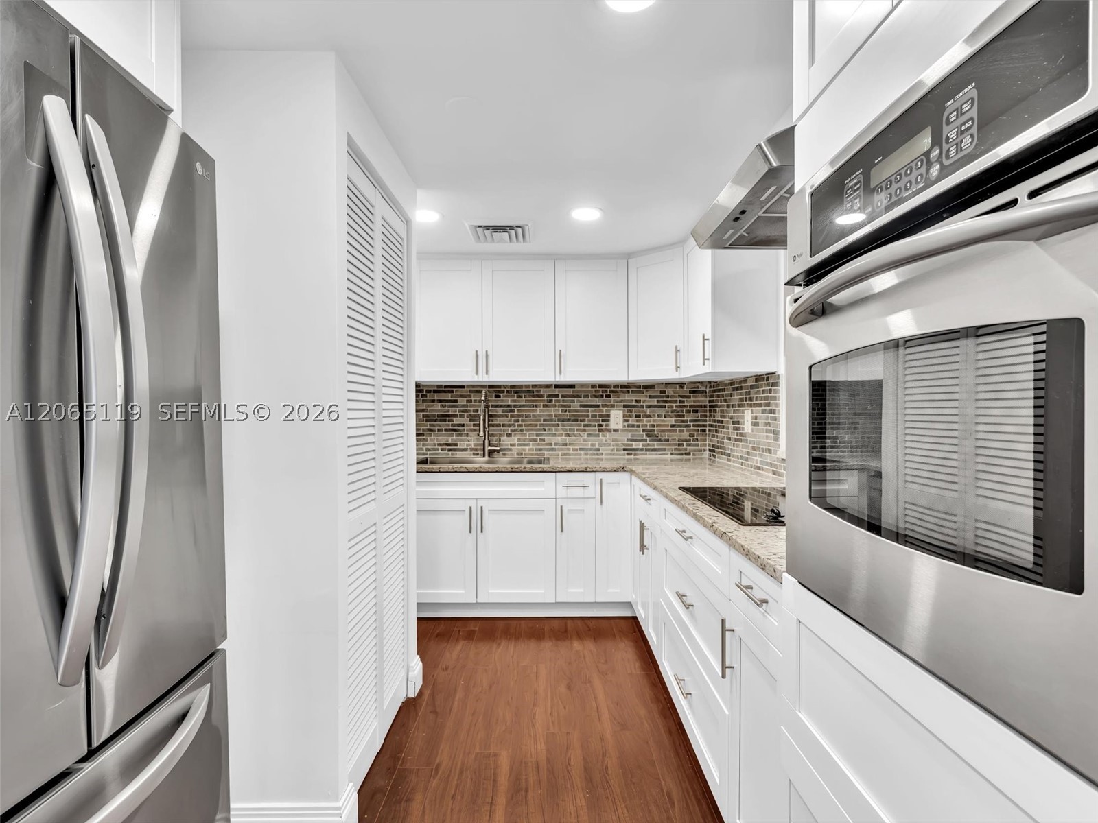2451 S Brickell Ave #20M, Miami FL 33129
