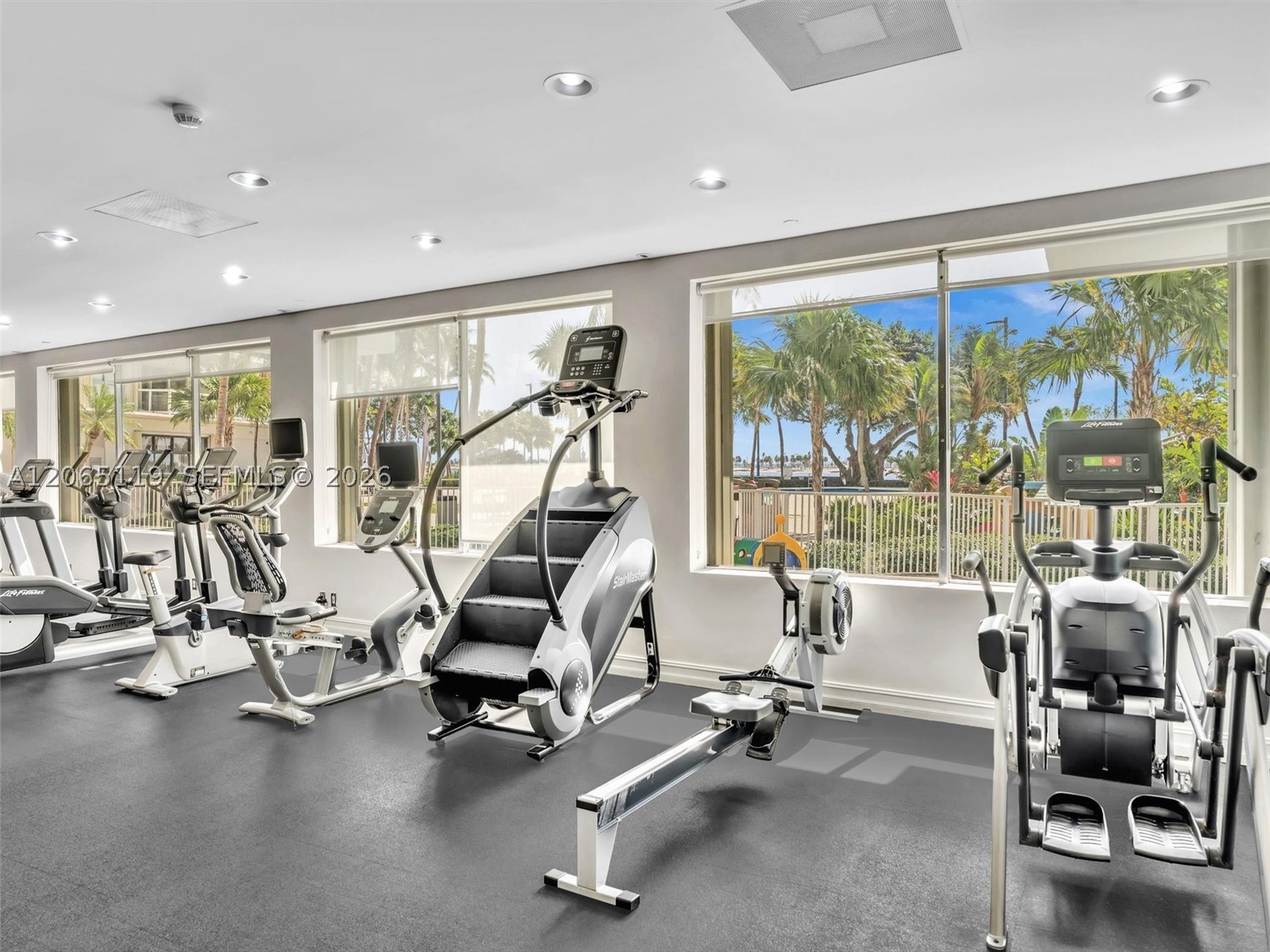 2451 S Brickell Ave #20M, Miami FL 33129