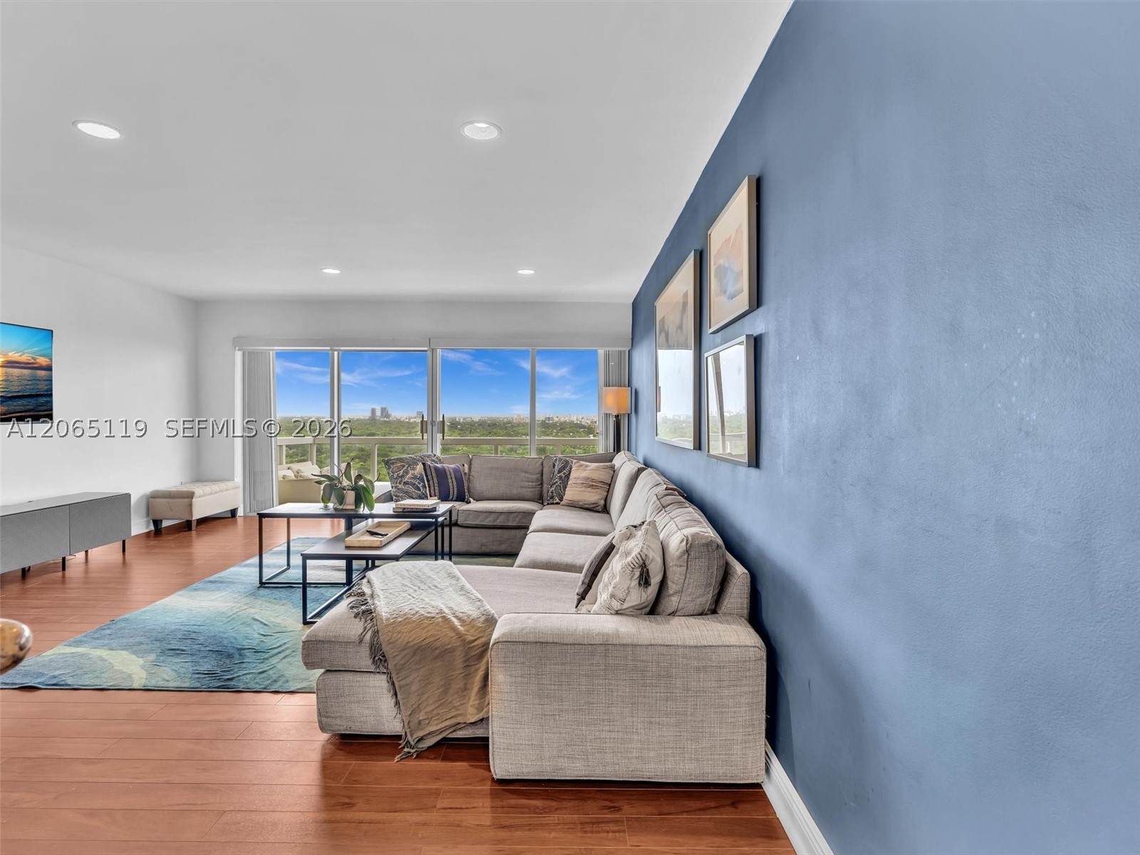 2451 S Brickell Ave #20M, Miami FL 33129