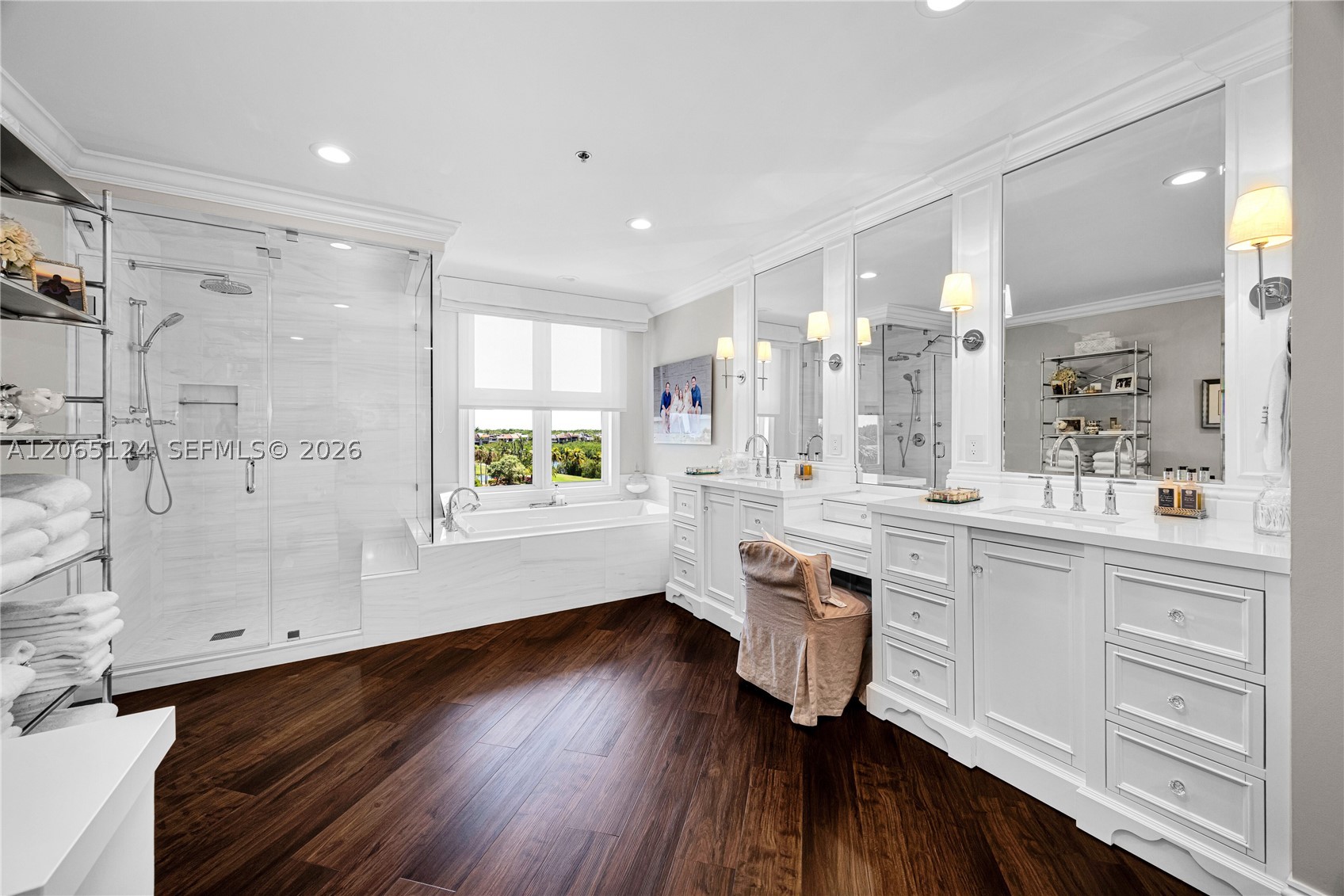 13647 Deering Bay Dr #142, Coral Gables FL 33158