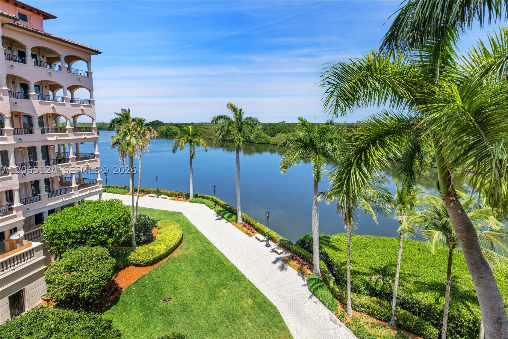 13647 Deering Bay Dr #142, Coral Gables FL 33158