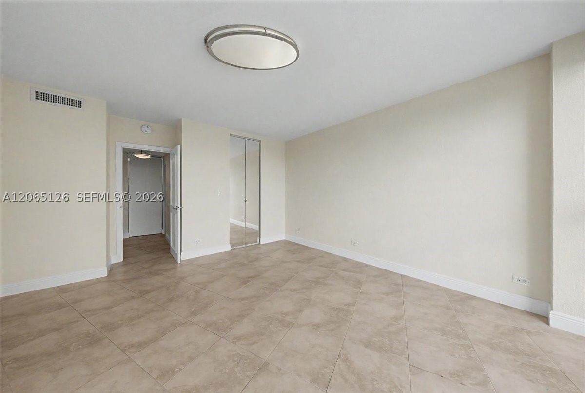 2451 Brickell Ave #4F, Miami FL 33129