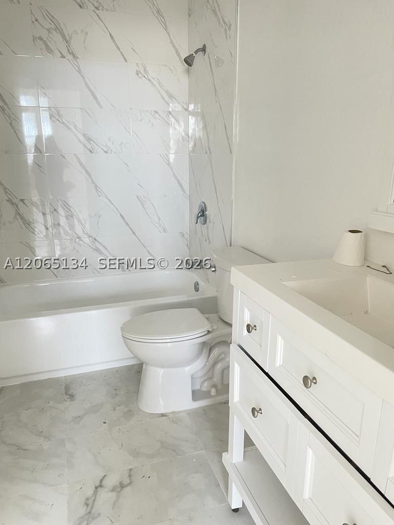 2903 SE 17th Ave #206, Homestead FL 33035
