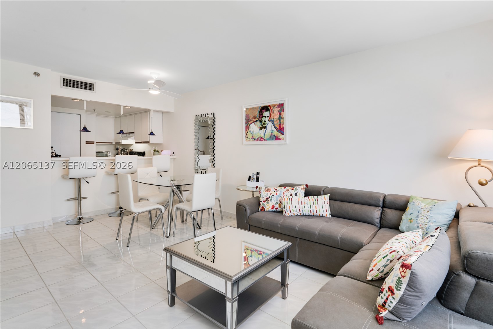 540 Brickell Key Dr #1422, Miami FL 33131