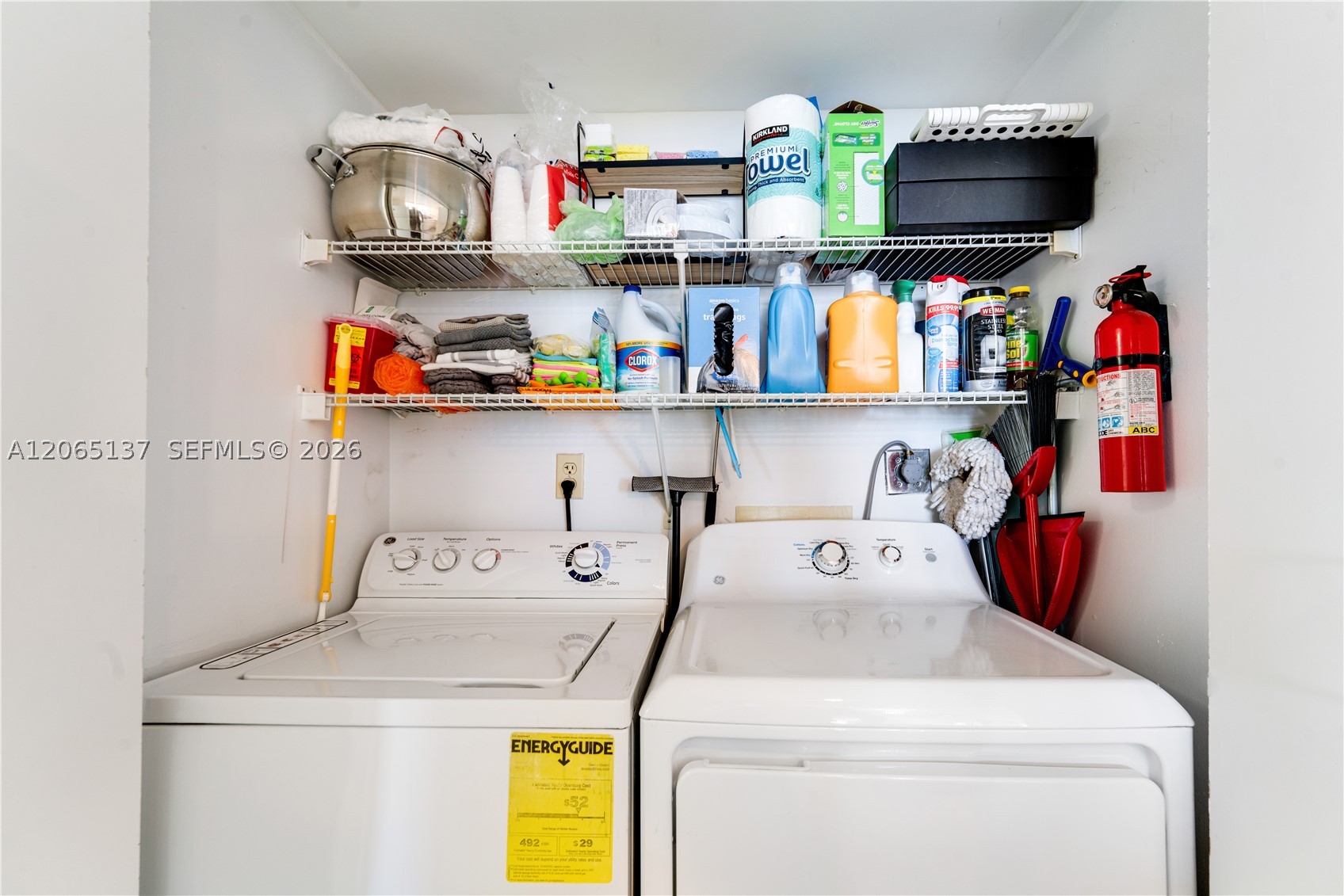 540 Brickell Key Dr #1422, Miami FL 33131