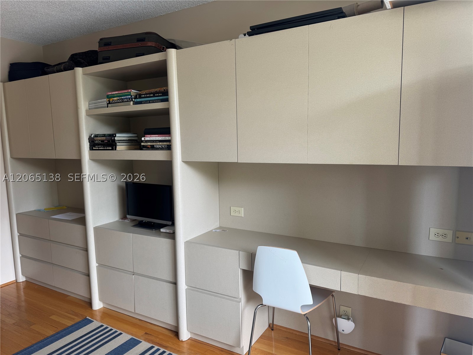 3000 Island Blvd #332, Aventura FL 33160