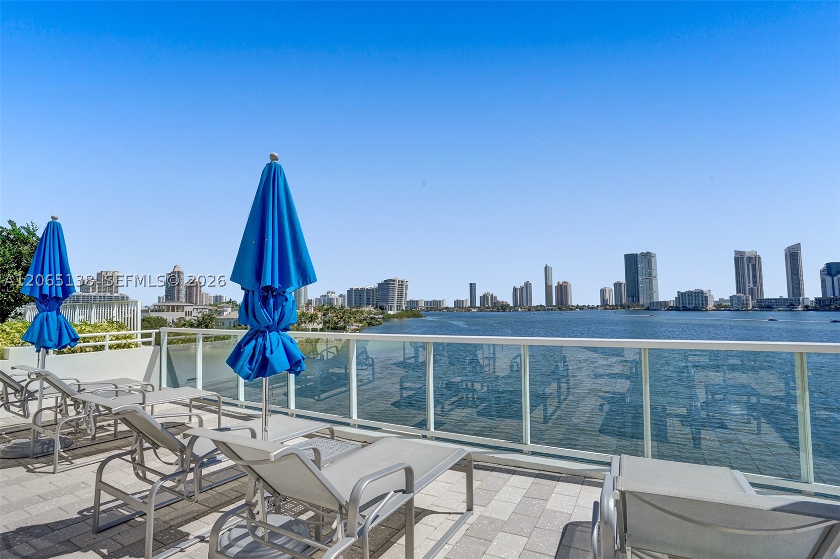 3000 Island Blvd #332, Aventura FL 33160