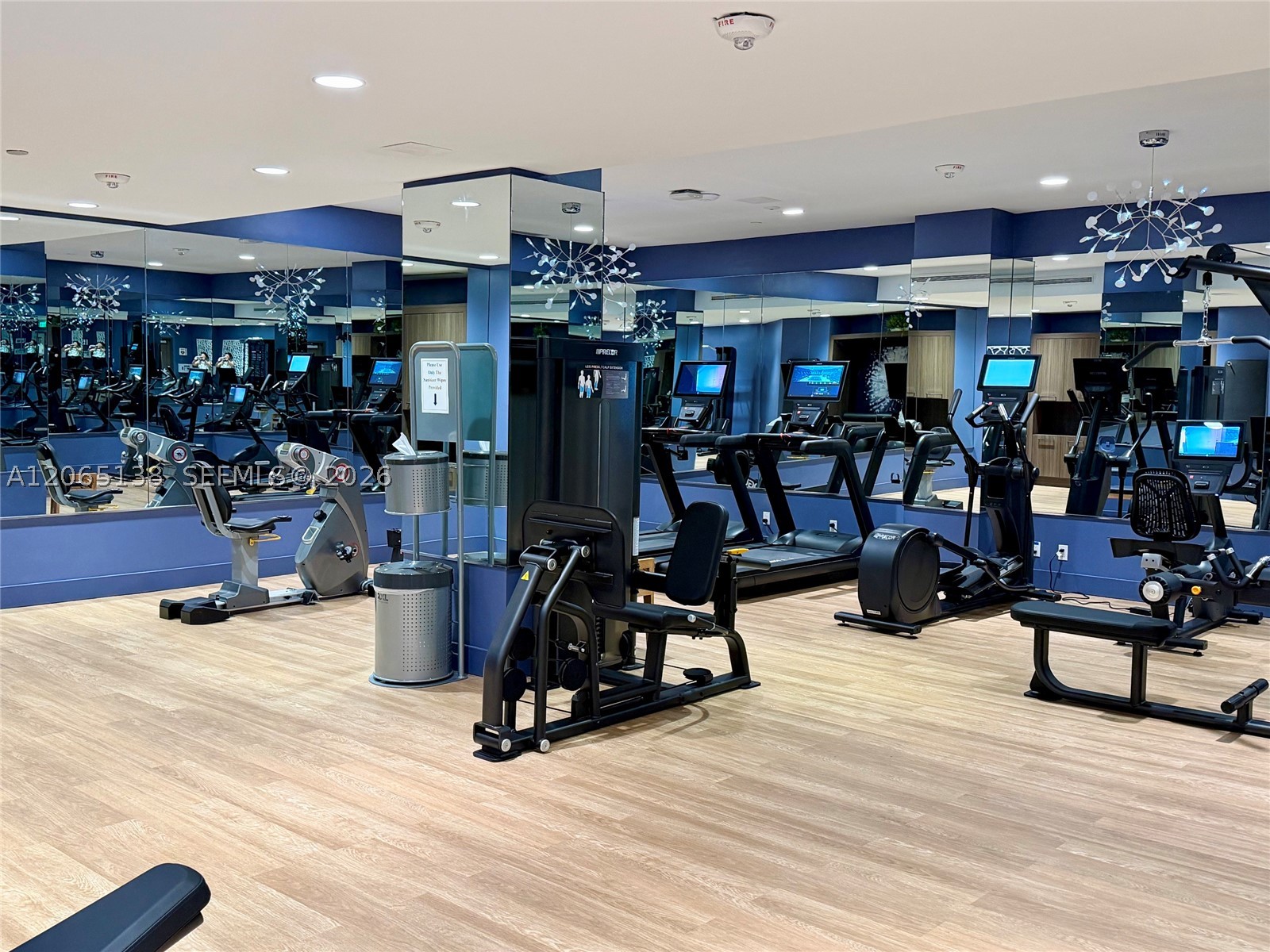 3000 Island Blvd #332, Aventura FL 33160
