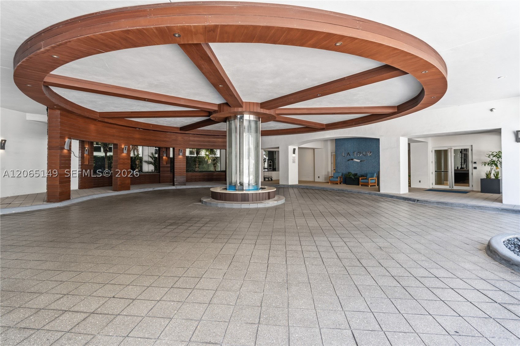 4201 Collins Ave #1503, Miami Beach FL 33140