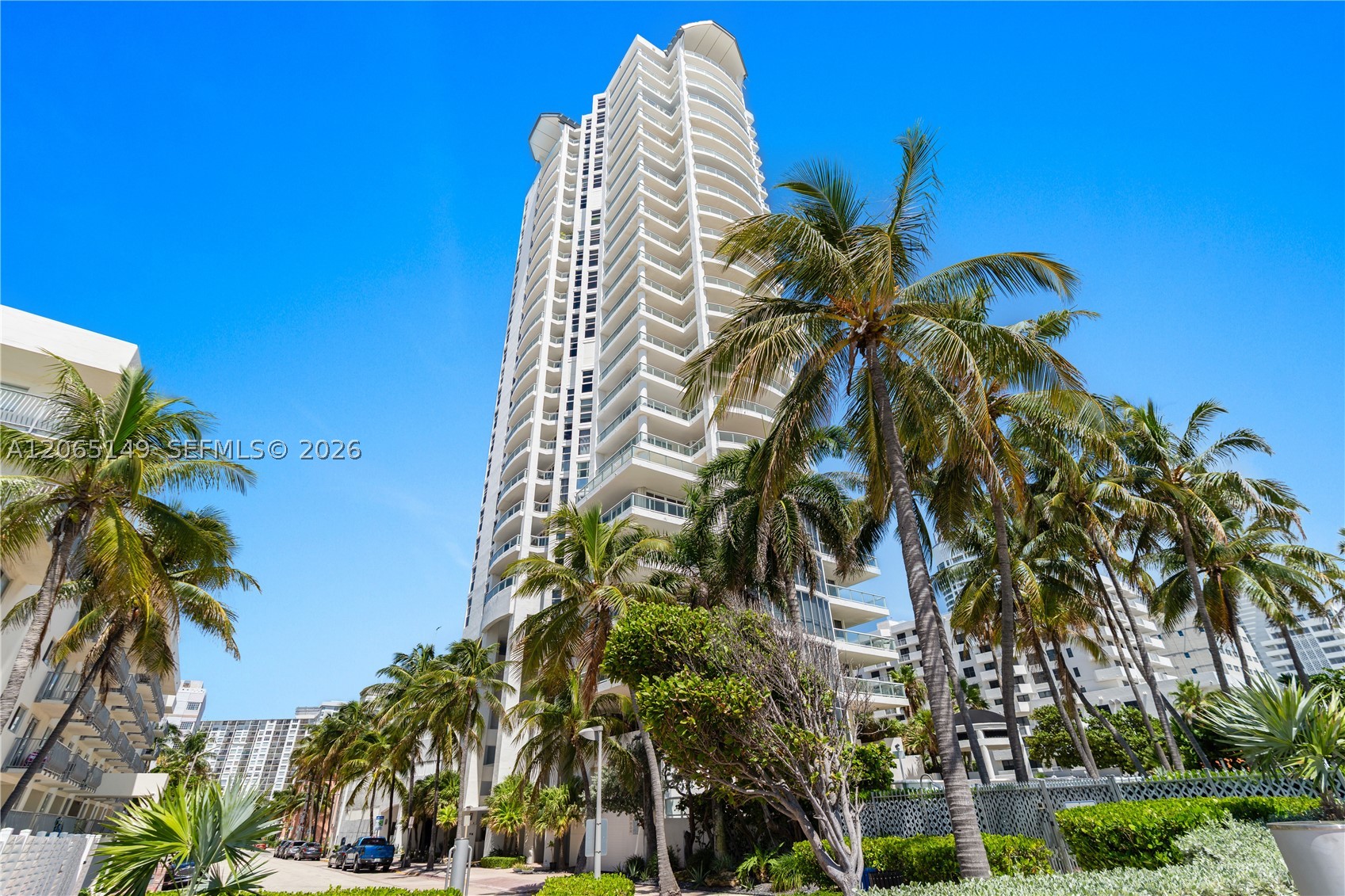 4201 Collins Ave #1503, Miami Beach FL 33140