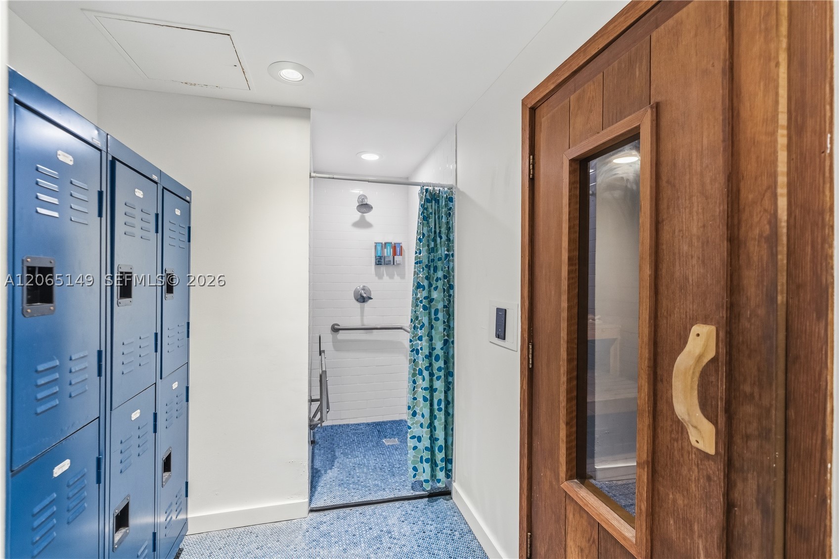 4201 Collins Ave #1503, Miami Beach FL 33140