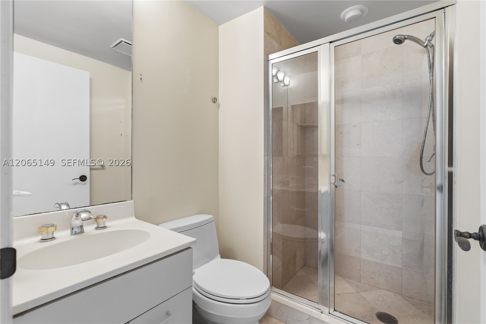 4201 Collins Ave #1503, Miami Beach FL 33140