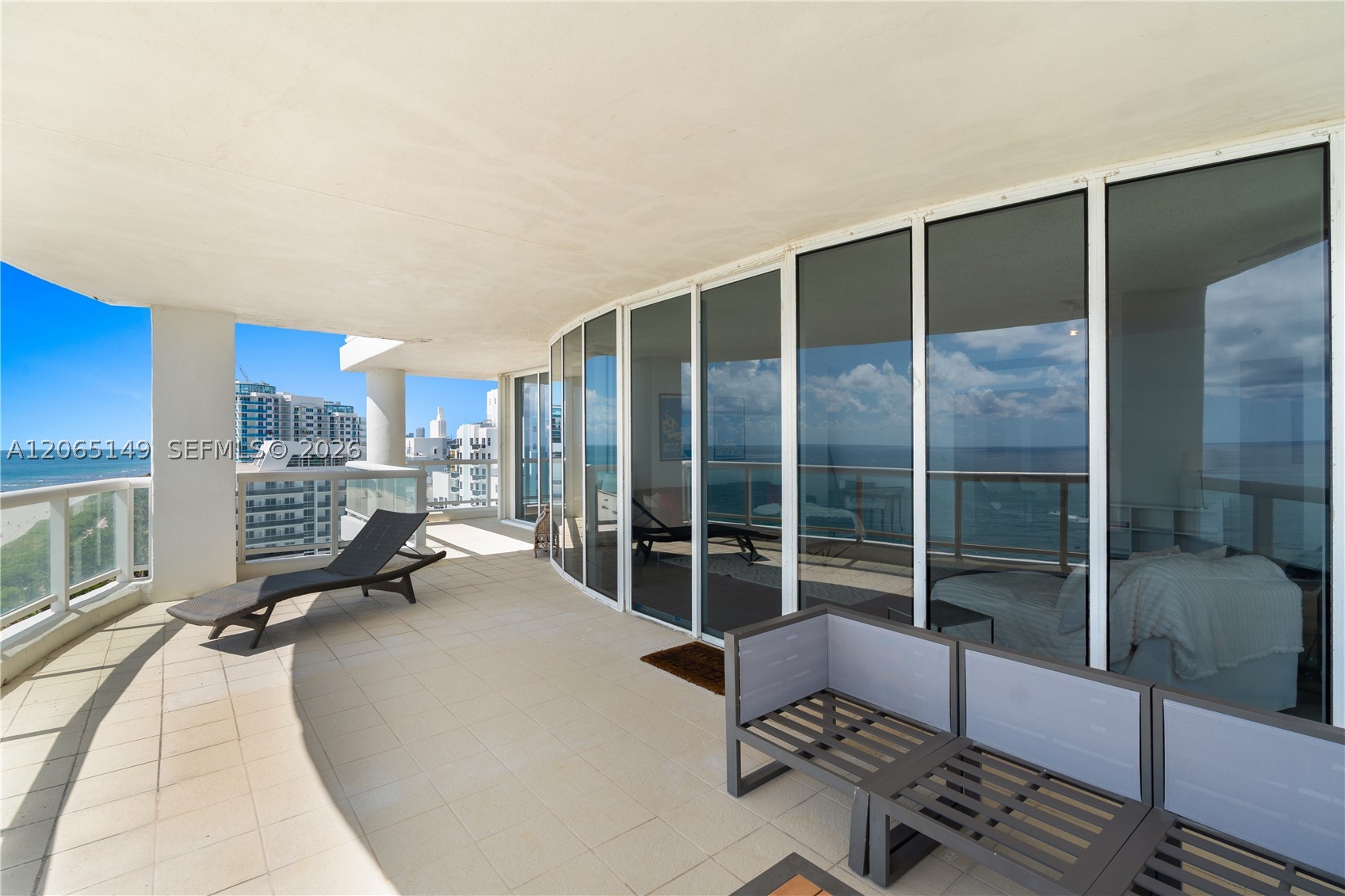 4201 Collins Ave #1503, Miami Beach FL 33140