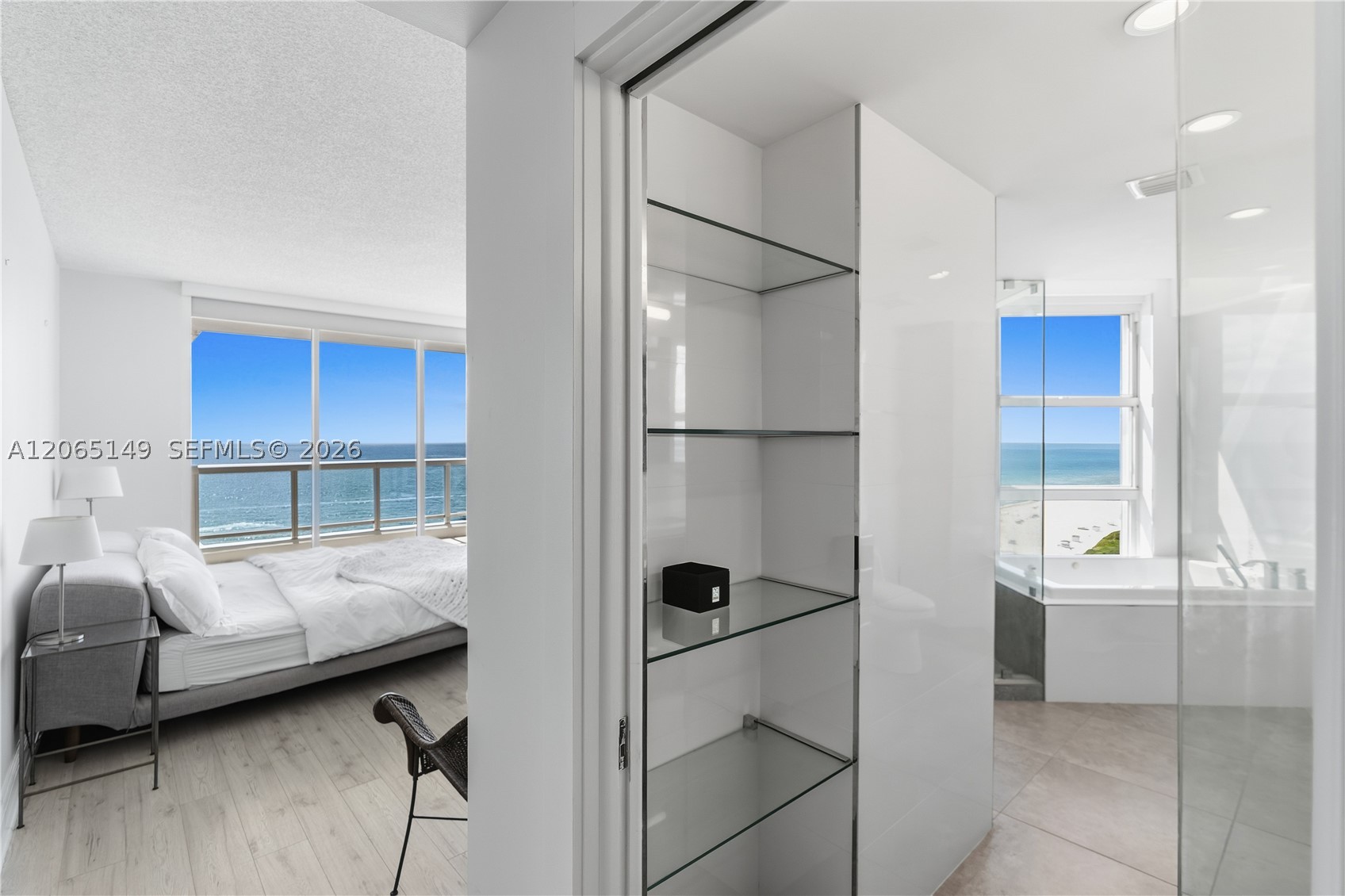 4201 Collins Ave #1503, Miami Beach FL 33140