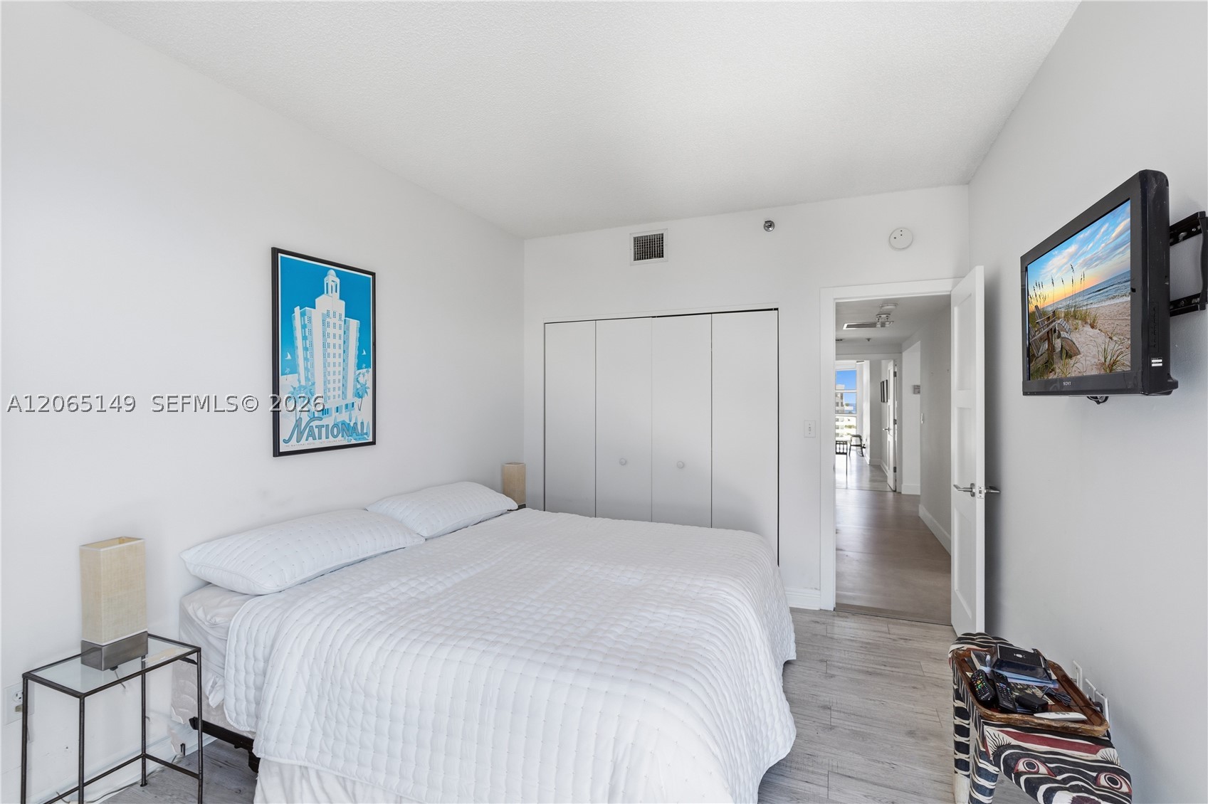 4201 Collins Ave #1503, Miami Beach FL 33140