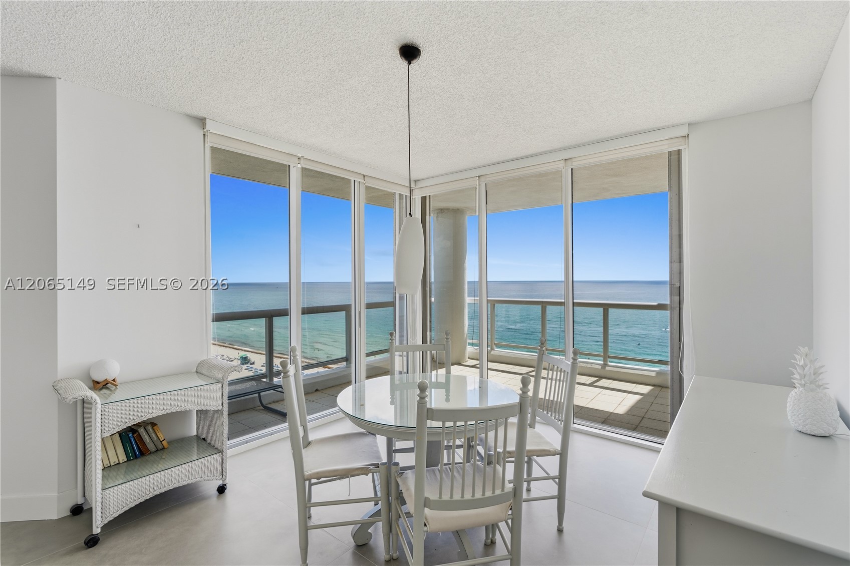 4201 Collins Ave #1503, Miami Beach FL 33140