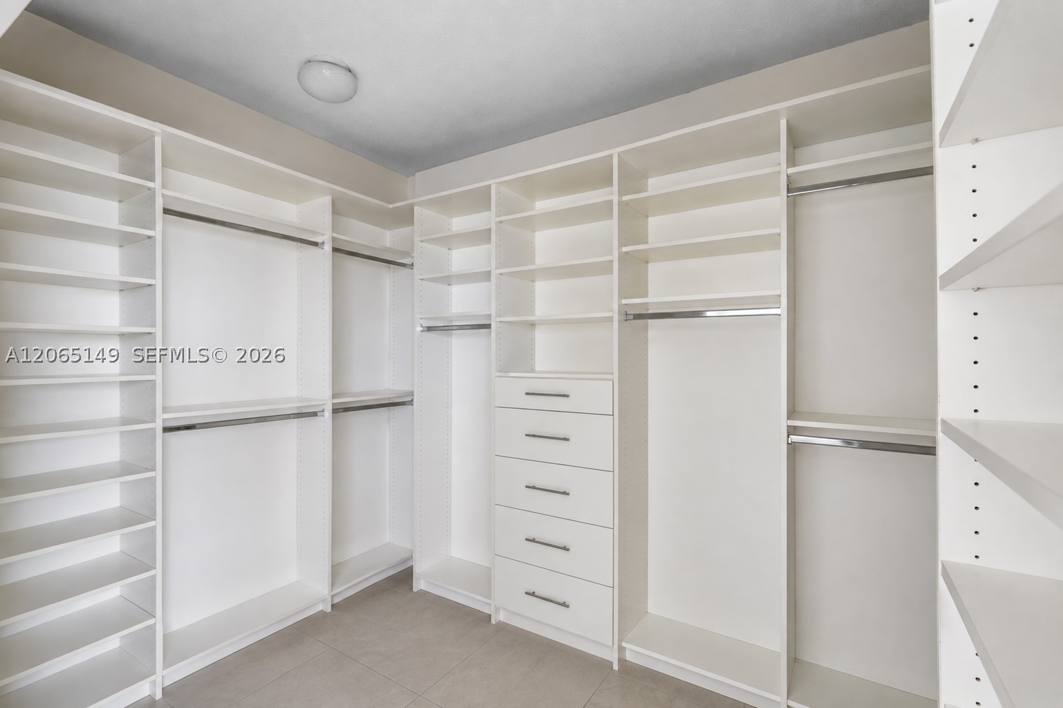 4201 Collins Ave #1503, Miami Beach FL 33140