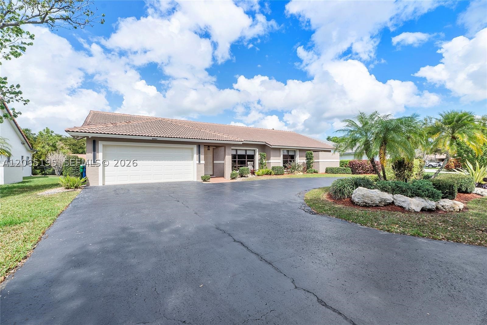 8551 NW 53rd Ct, Coral Springs FL 33067