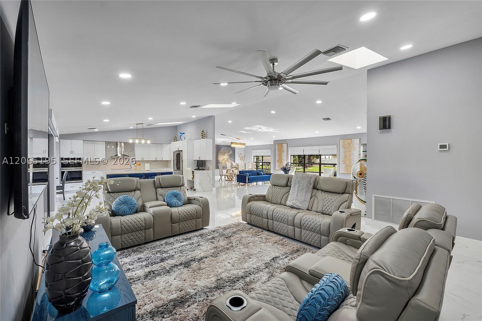 8551 NW 53rd Ct, Coral Springs FL 33067