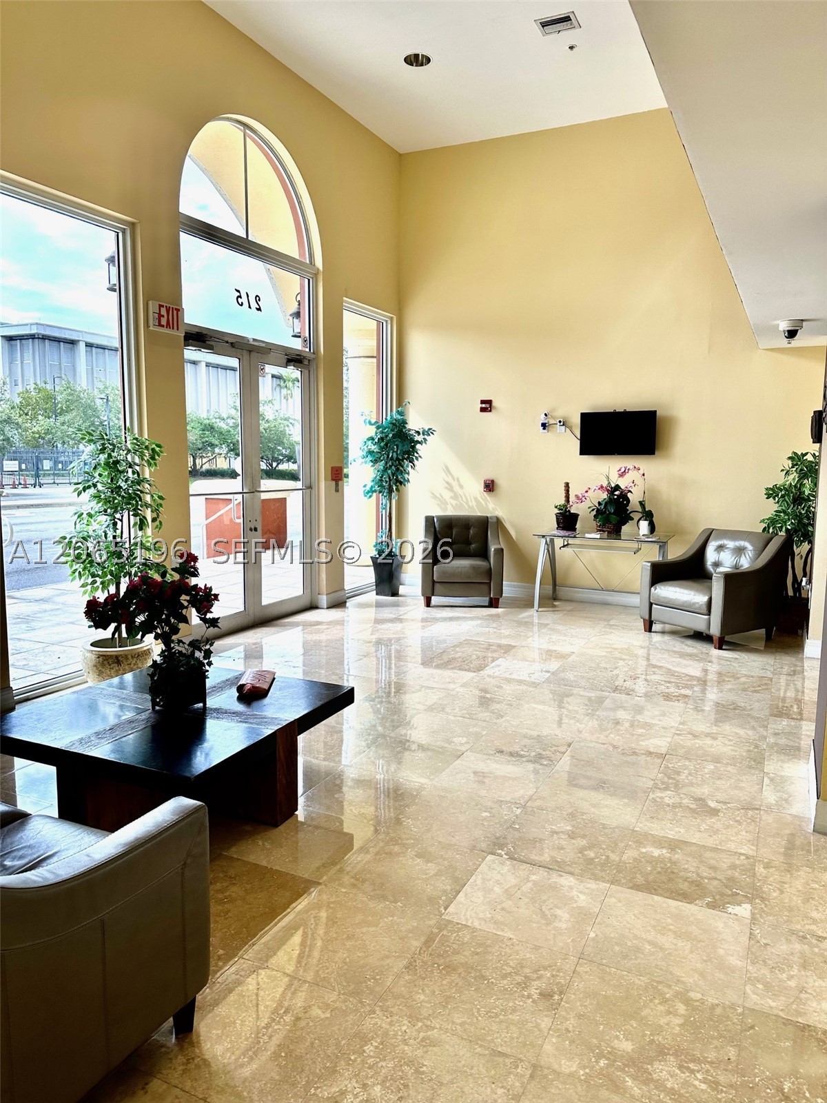 215 SW 42nd Ave #401, Miami FL 33134