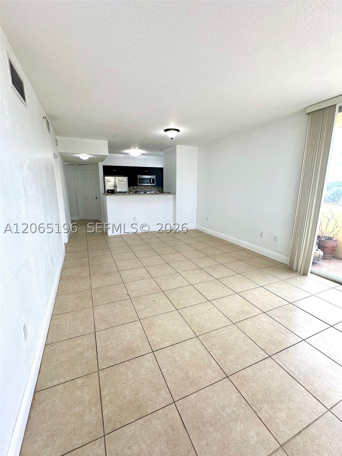 215 SW 42nd Ave #401, Miami FL 33134